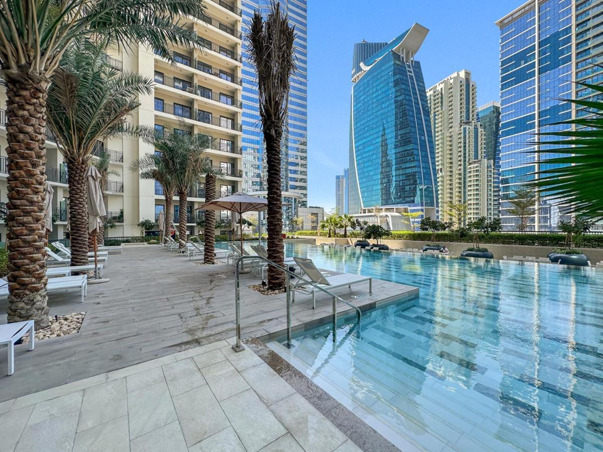 Stonetree - Brand New - Modern 1 Br Apartment Dubai